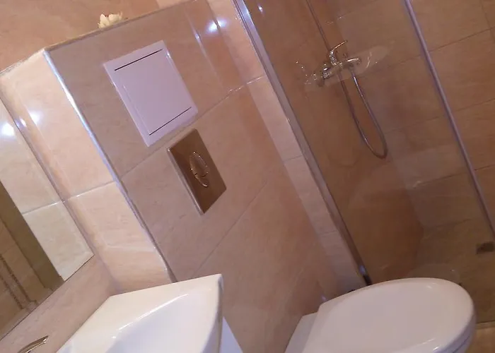 Roma Monna 公寓 内塞伯尔