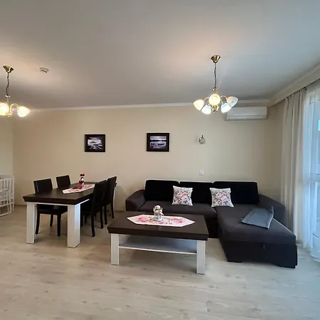 Apartment Roma Monna *